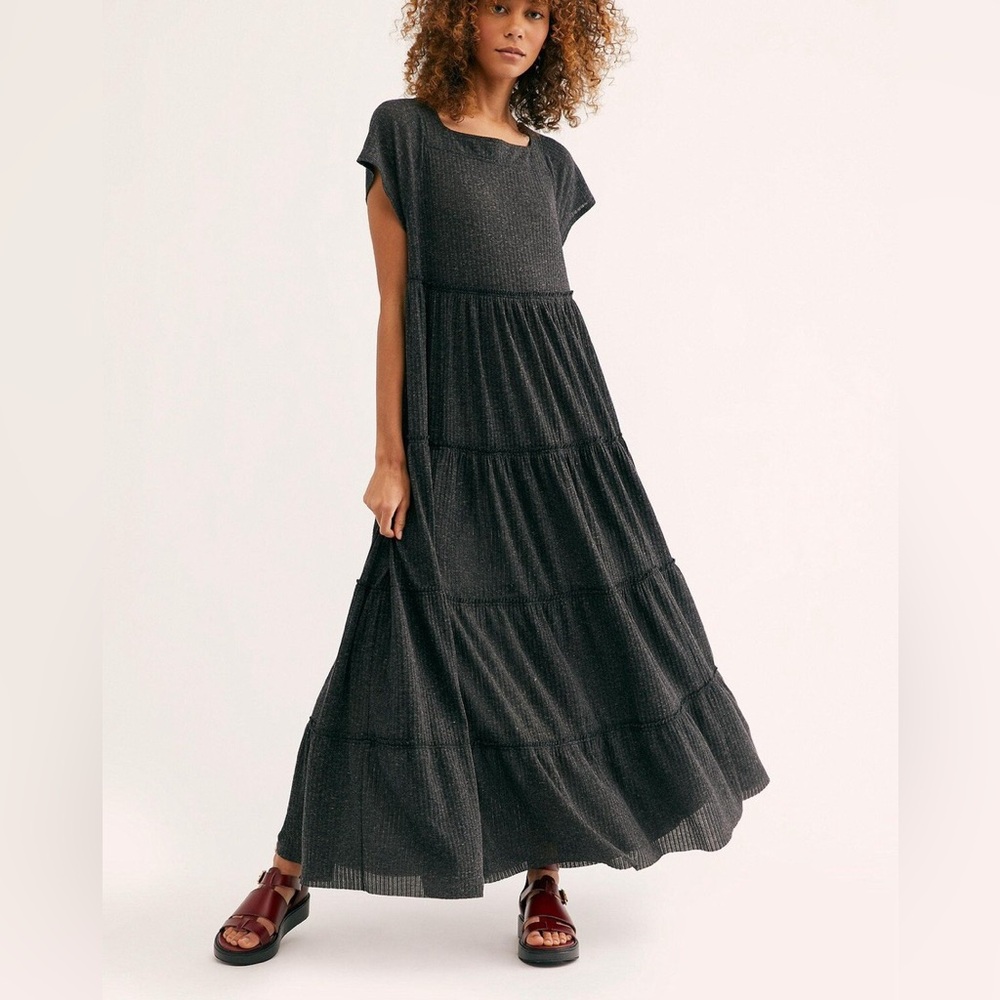 Free people beach size small saltwater tiered maxi dress dark grey short sleeve